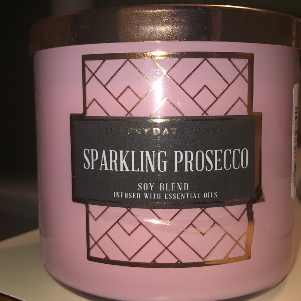 Everyday luxe brand new candle